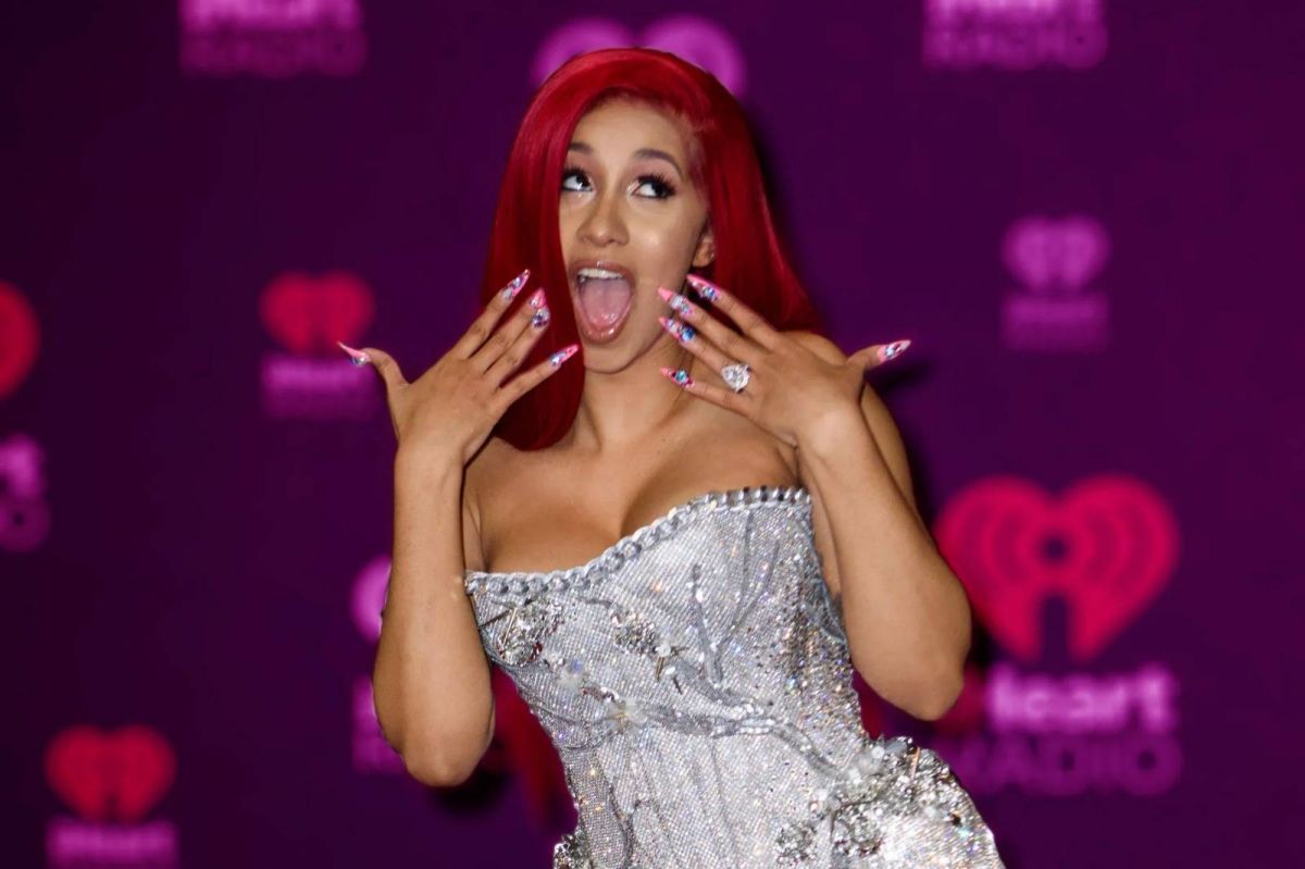 كاردي بي تلوم ترامب على تضرّر حذائها الثمين