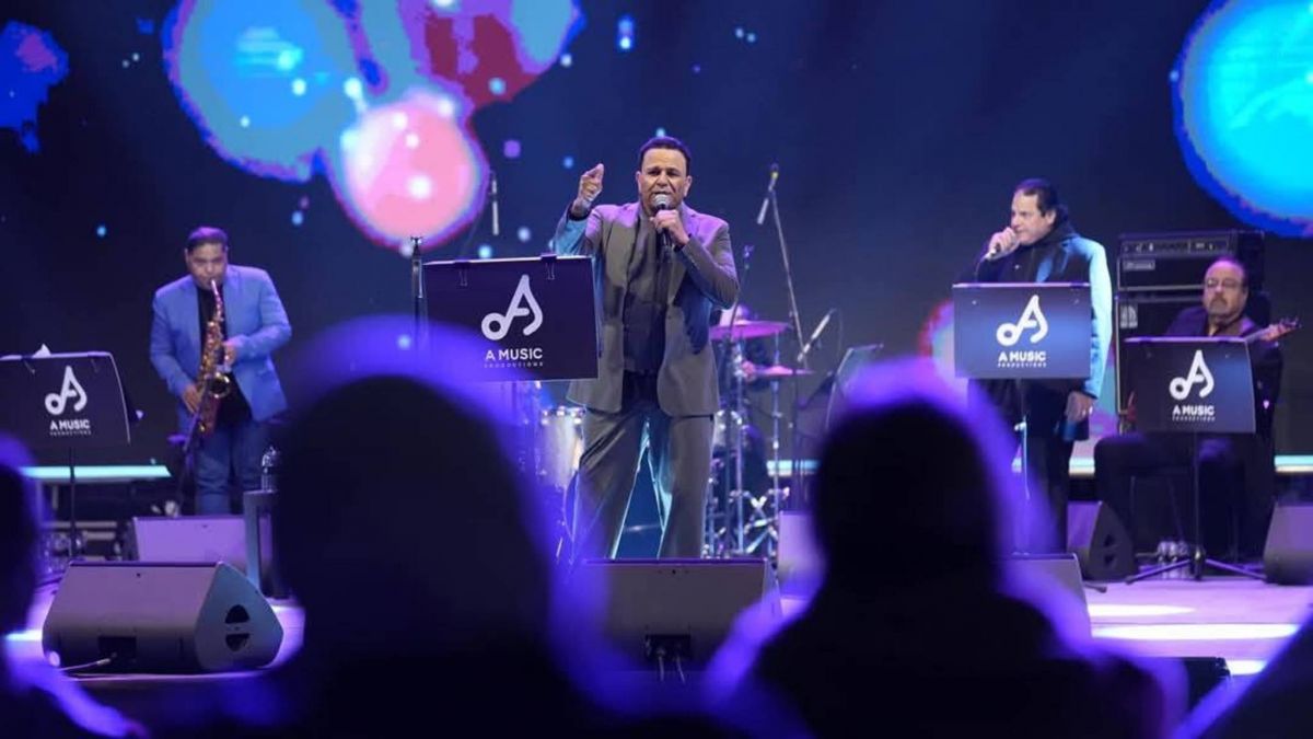 تعليق غريب من محمد فؤاد حول حفله بالكويت