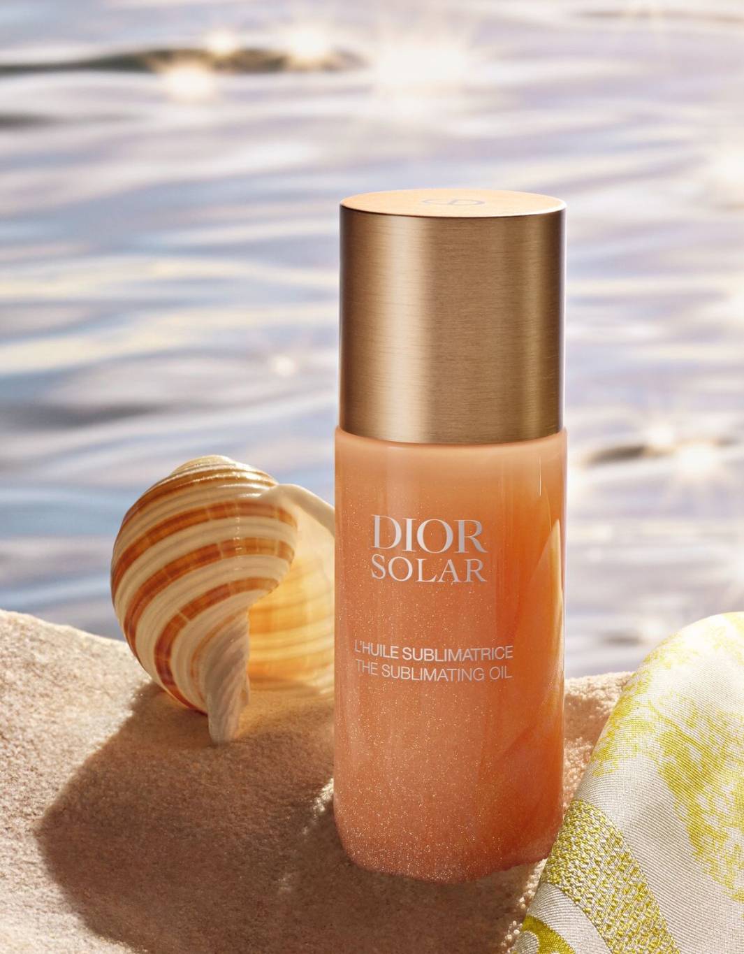 اكتشفي مجموعة DIOR SOLAR للتسمير الذاتي