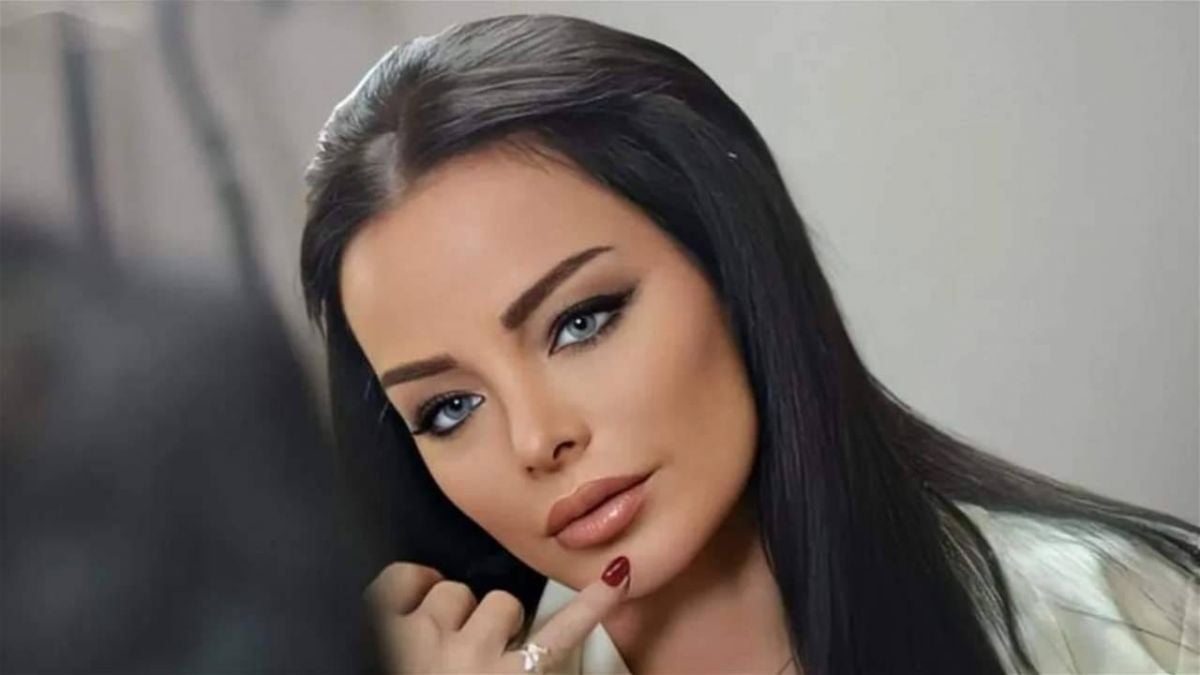 بعد سنوات من الفراق... تولين البكري تلتقي بابنها الوسيم (صور)