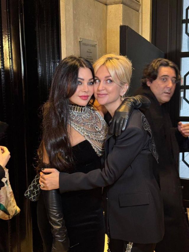 هيفاء وهبي في باريس