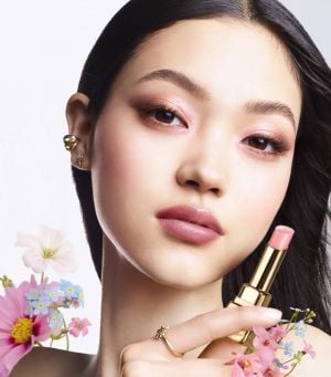 مجموعة مكياج الربيع من Guerlain... لوحة من الألوان المفعمة بالجمال