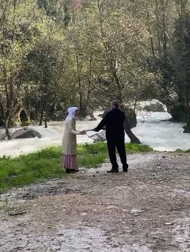 بسرّية تامة... ممثلة لبنانية تفاجئ الجميع بصور مولودها الجديد