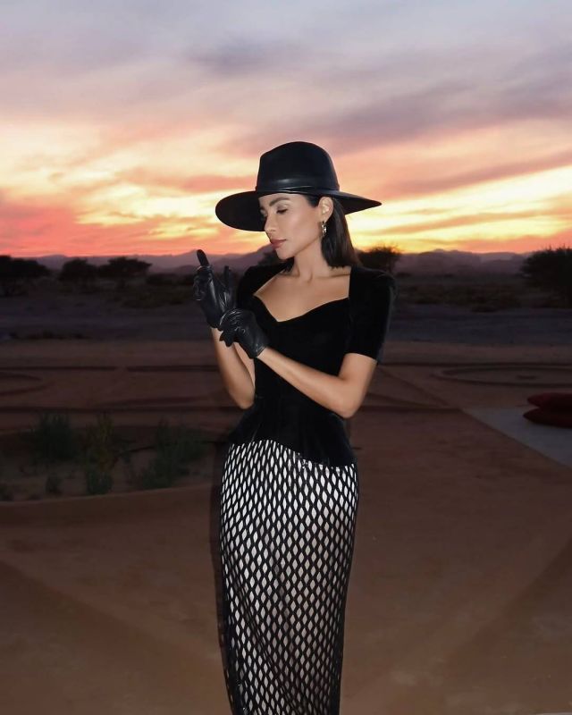 مهيرة عبد العزيز باطلالة من كريستينا فيديلسكايا 