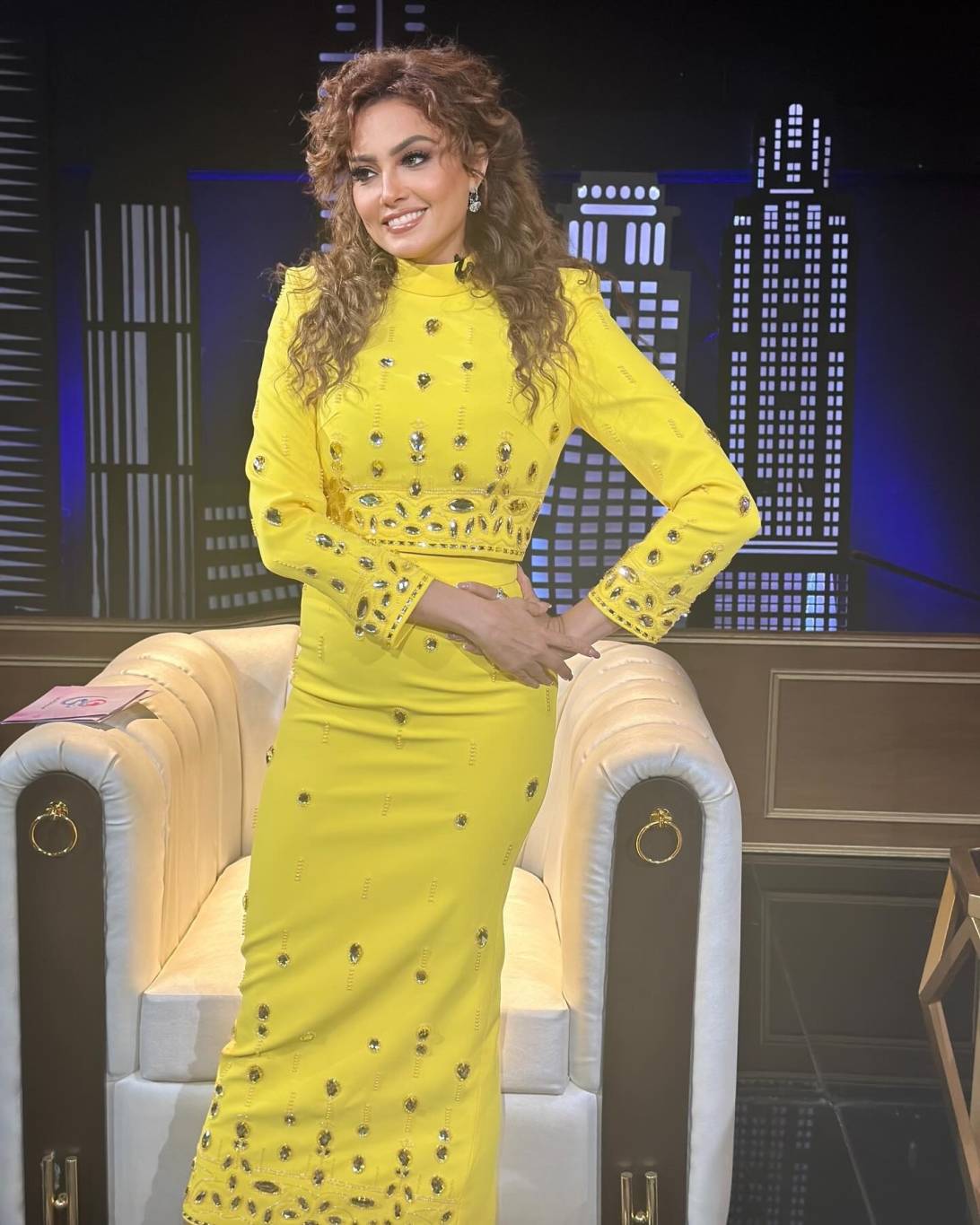 بشرى تتوعد مروّجي الشائعات وتهددهم بزوجها (فيديو)