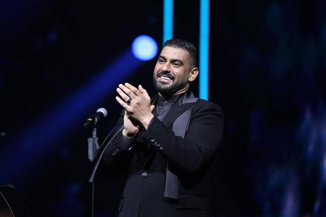 أول تعليق من آدم بعد توقيفه في المطار