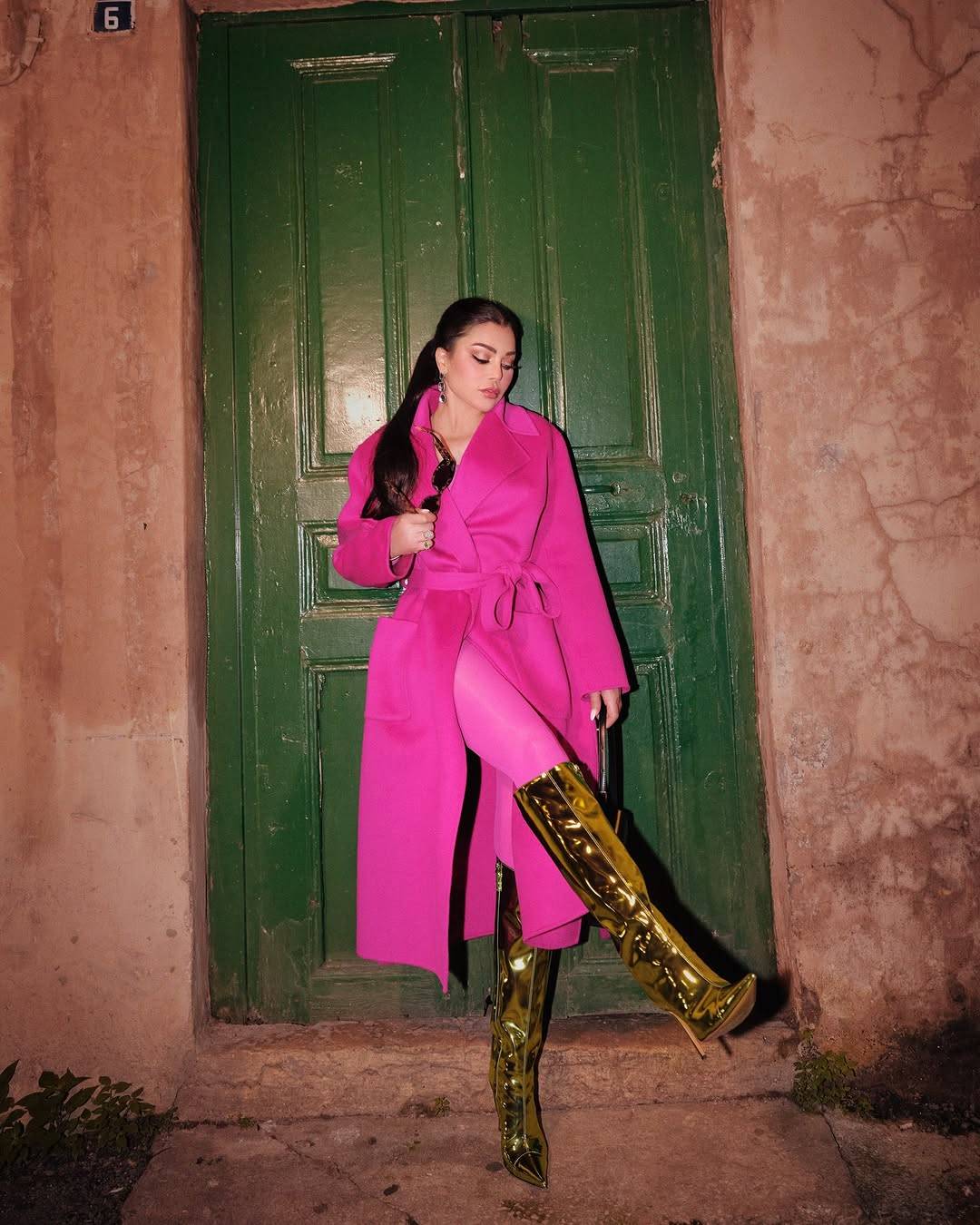 هيفاء وهبي غاضبة وتهدّد... إليكم القصة