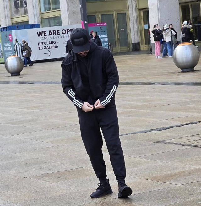 نجم لبناني يعترف للمرة الأولى بخسارة أمواله بالقمار (فيديو)