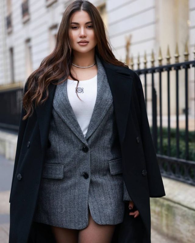 هدى الإتربي توضح قصة صورتها مع هذا الممثل