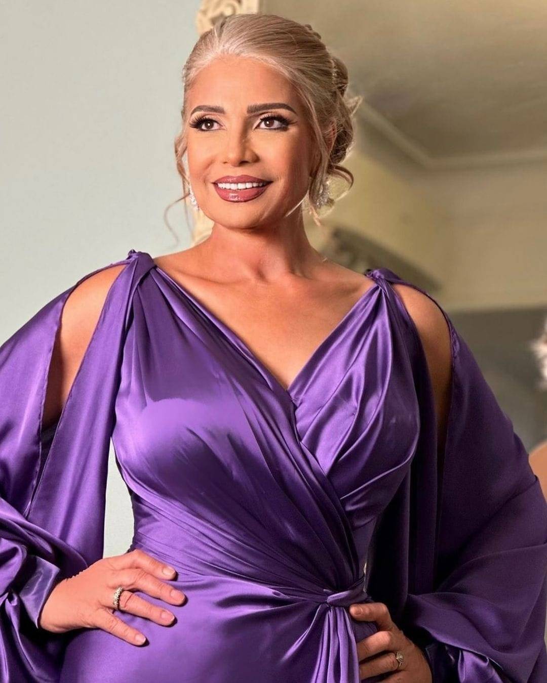 سوسن بدر تتحدث عن تعاونها مع ياسمين عبد العزيز (فيديو)