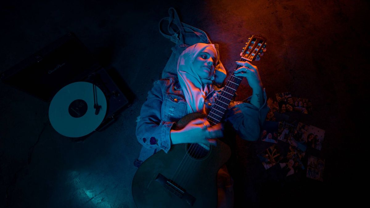 غالية شاكر تكشف عن روحها في 