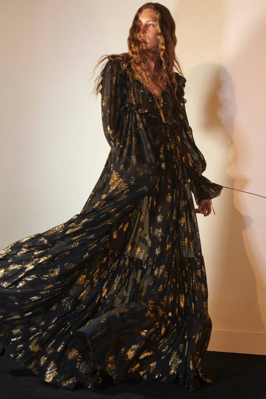 Cruise 2025 التأثير الشرقي في الموضة