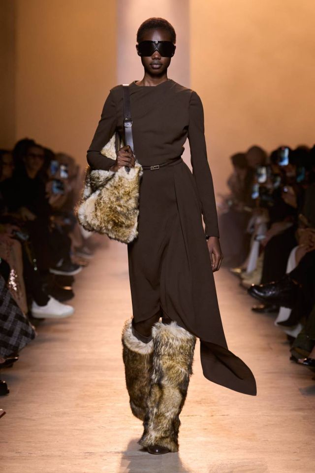 ELIE SAAB RTW FW 25 -26  