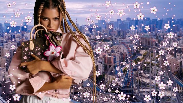 نسخة جديدة من ابتكارات LOUIS VUITTON X MURAKAMI الأنيقة