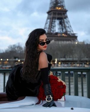 أجمل إطلالات النجمات في يوم الحب.. أناقة آسرة