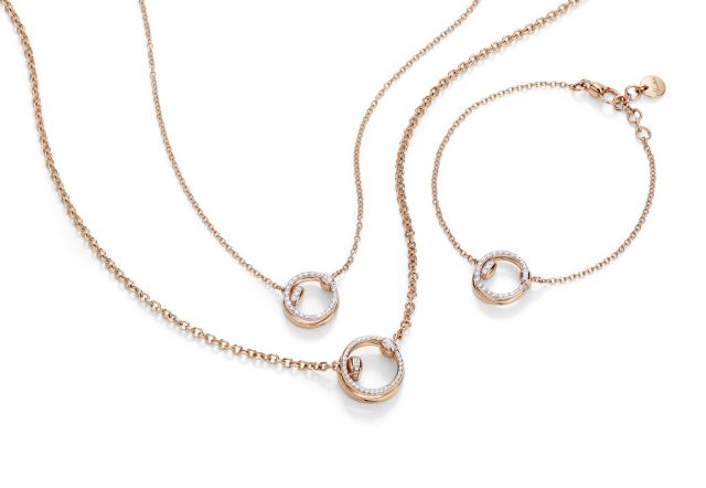 POMELLATO TOGETHER COLLECTION PENDANTS AND BRACELET IN ROSE GOLD WITH DIAMONDS