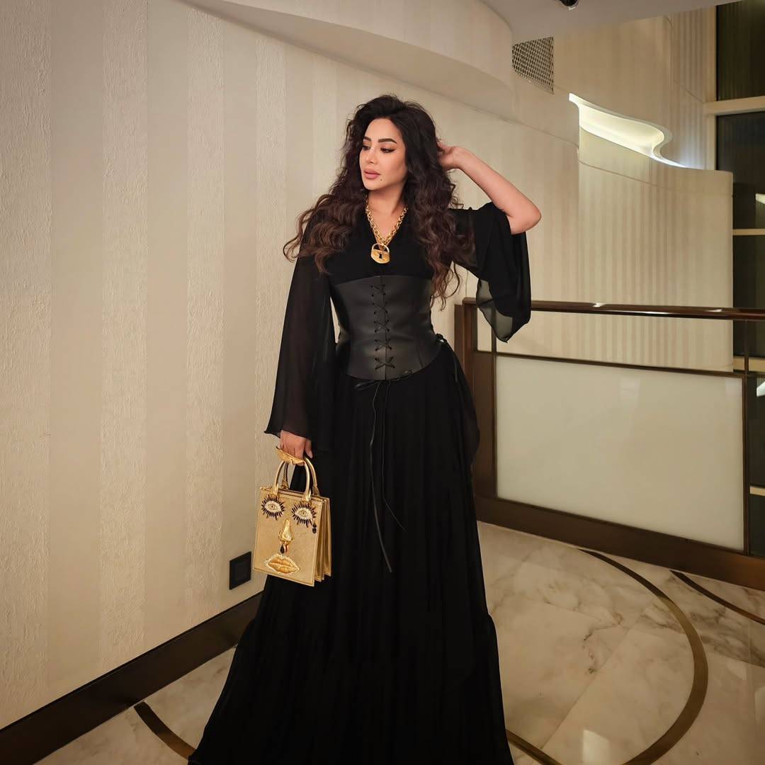 لجين عمران تحتفل في 