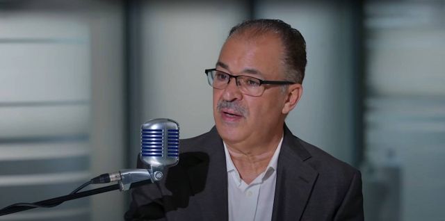 دعا إلى نقل قبر السيدة زينب... تعيين مازن الناطور نقيباً للفنانين السوريين