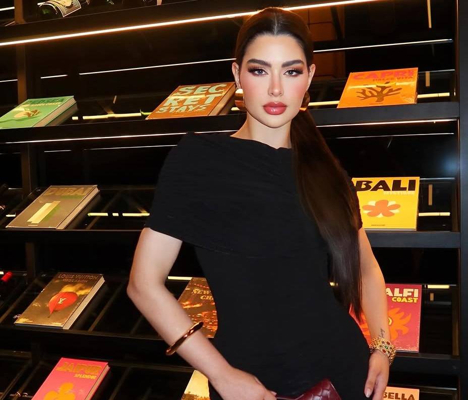 روان بن حسين تبكي وتستغيث: شرطة دبي تبتزني