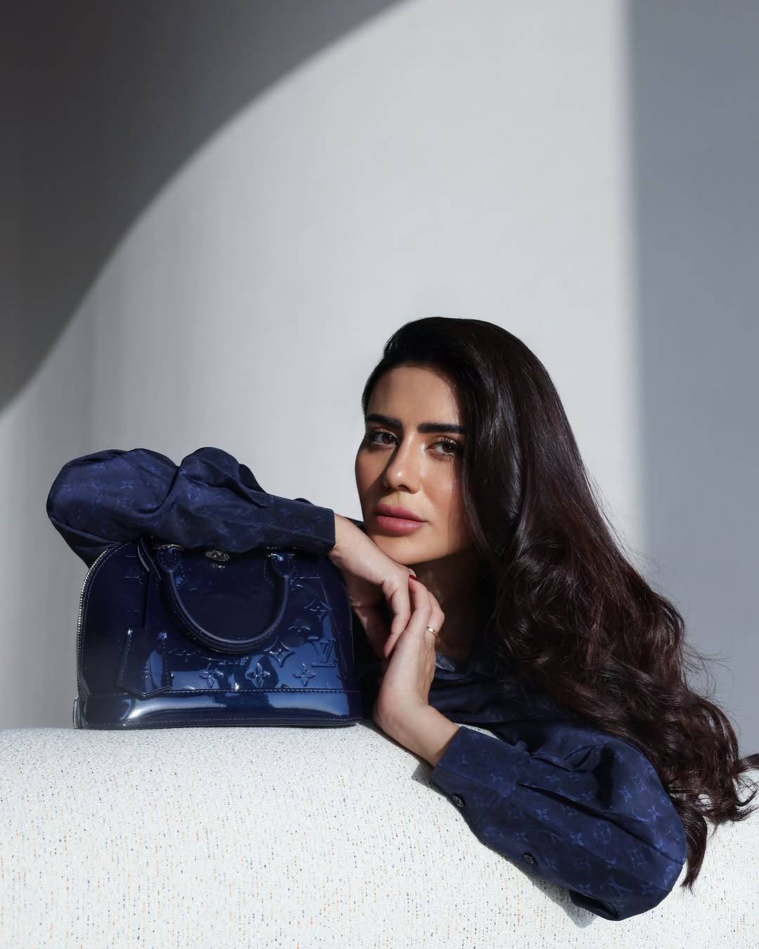 ديما الأسدي: أناقة رمضانية من Louis Vuitton