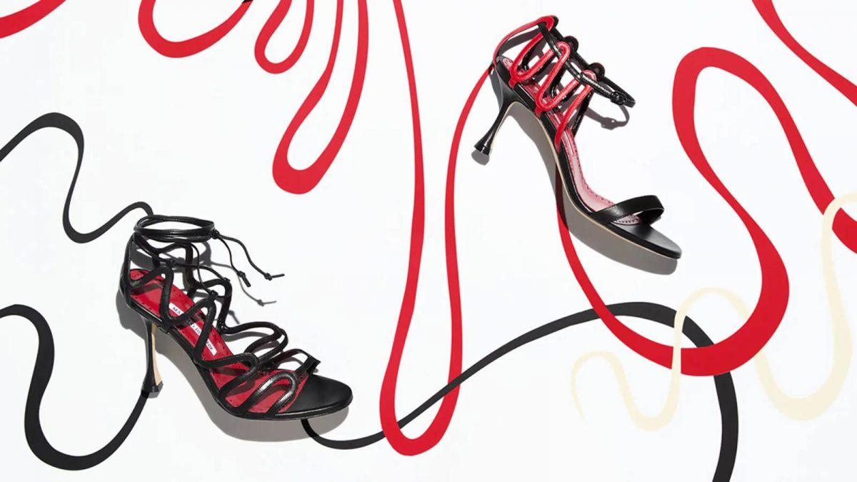 مجموعة ربيع 2025 للنساء من Manolo Blahnik: مزيج جريء من الألوان النابضة بالحياة