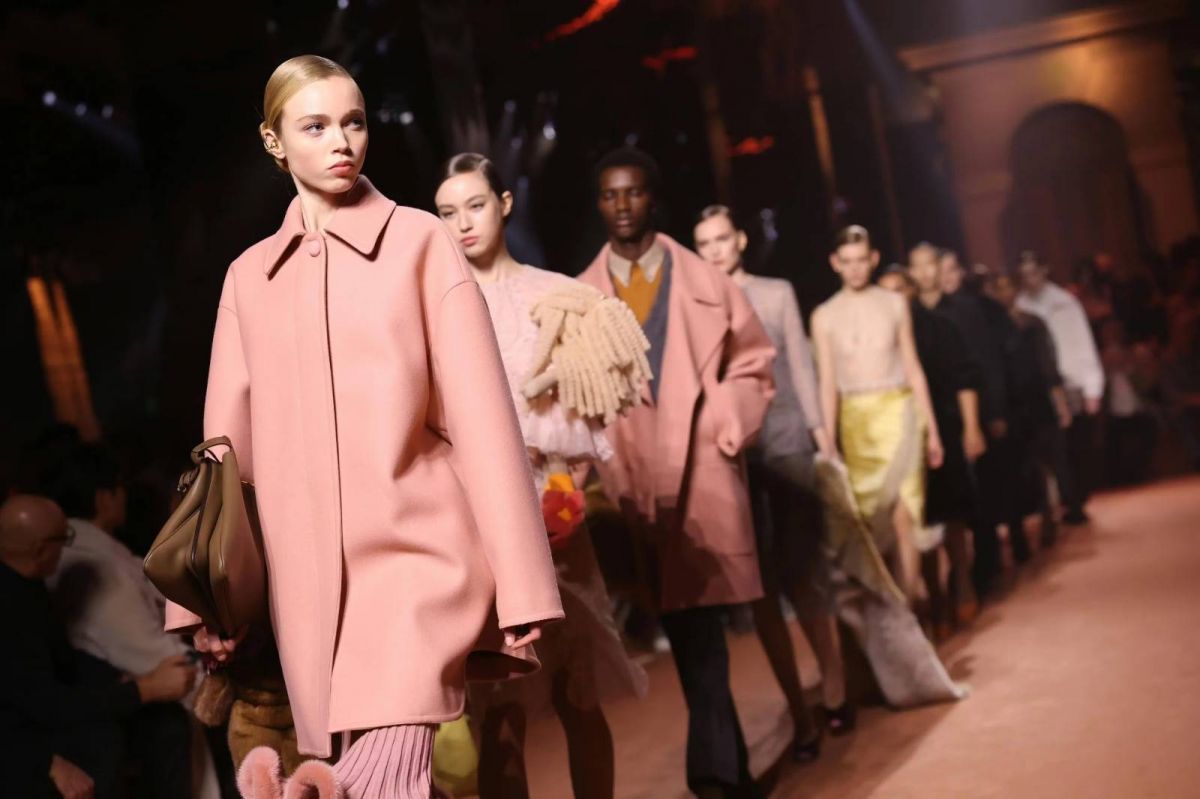 إحياء ذكرى Fendi في 