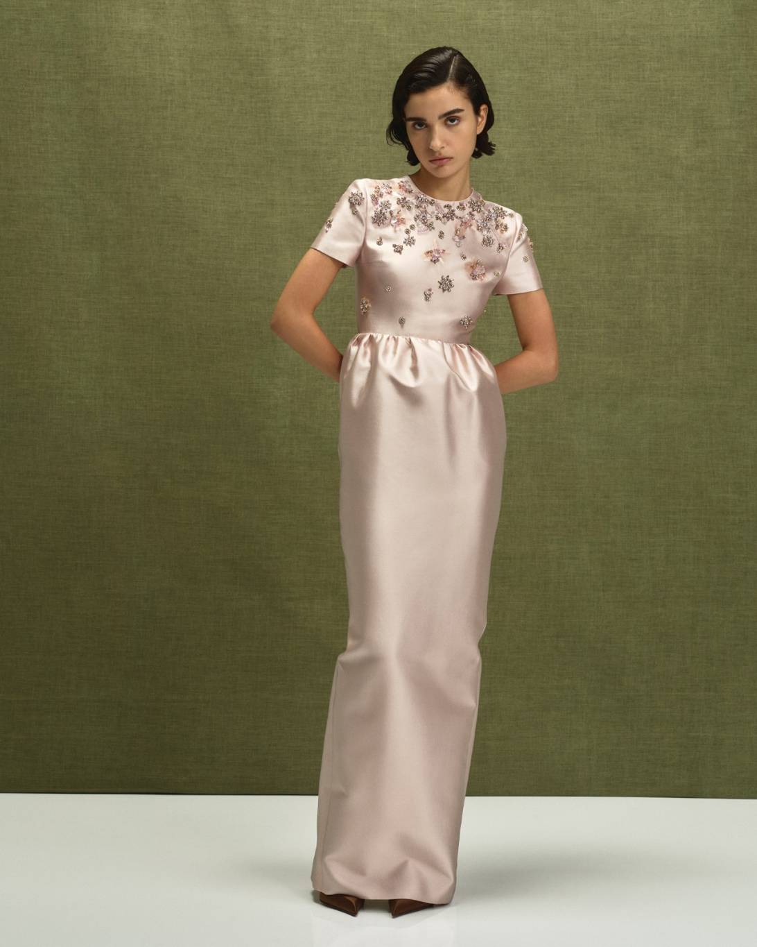 الموضة اللمّاعة حاضرة بقوة في الاطلالات الرمضانية