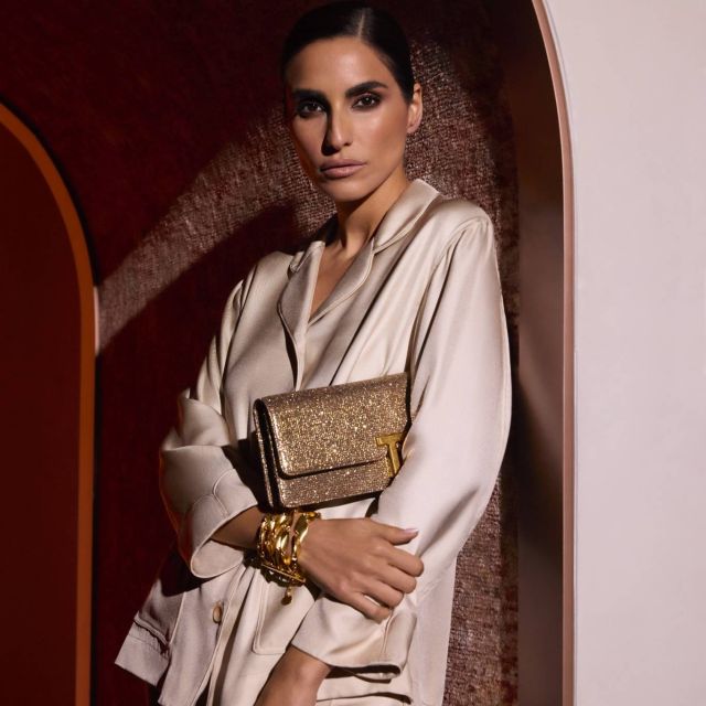 إطلالة من مجموعة رمضان من Tom Ford