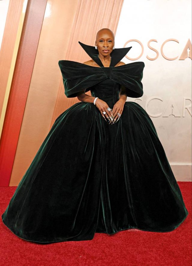 سينتيا أريفو: الخضراء والعصور القديمة