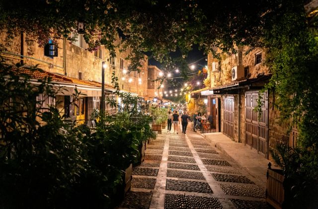 لبنان لبنان