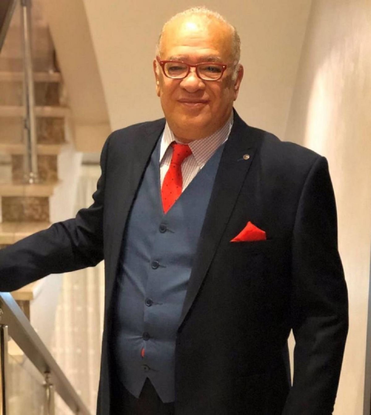 صلاح عبدالله وأنوشكا يعلّقان على هجوم الجمهور عليهما (فيديو)