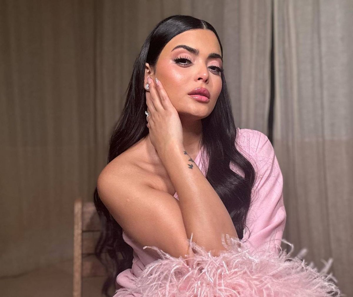 أسماء جلال تحيي ذكرى وفاة والدها بكلمات مؤثرة