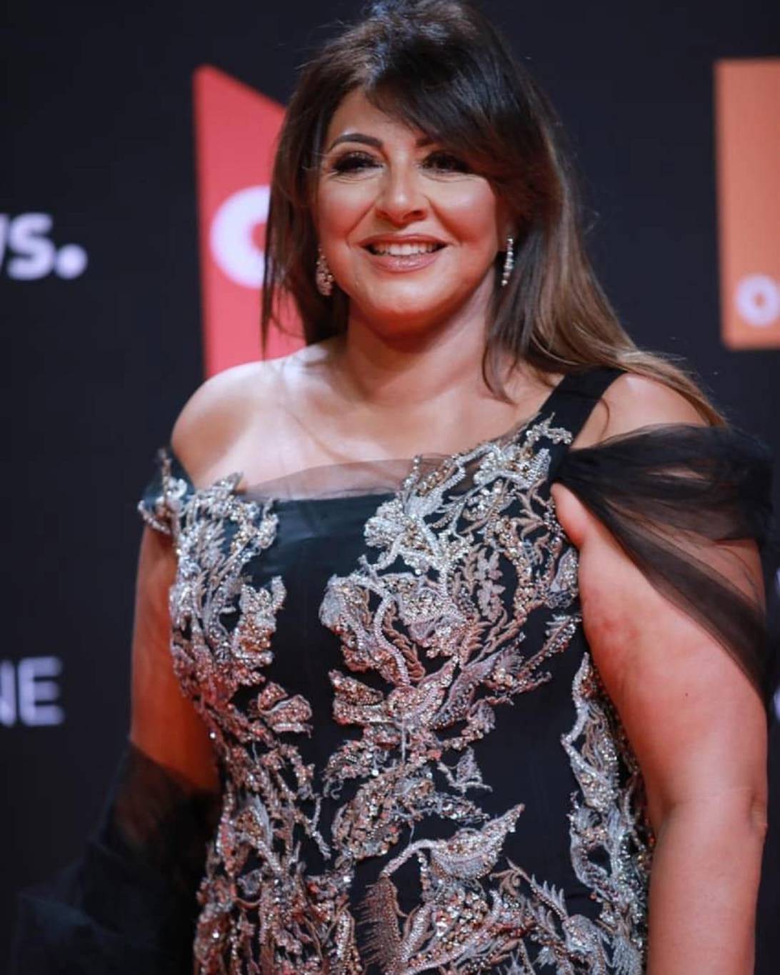 هالة صدقي تبدي رأيها في عمليات التجميل (فيديو)