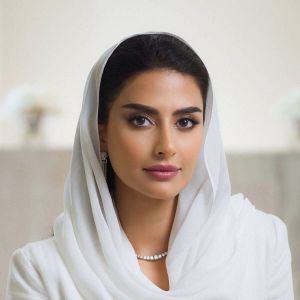 مشاعل الفارس... تصاميم تروي قصة المرأة العربية العصرية