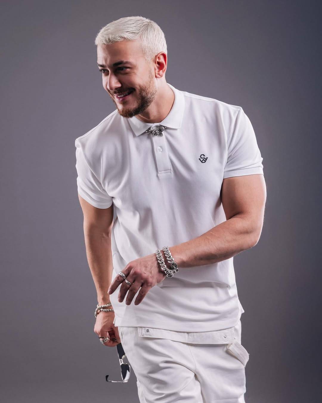 سعد لمجرد يثير الجدل بتغريدة غامضة