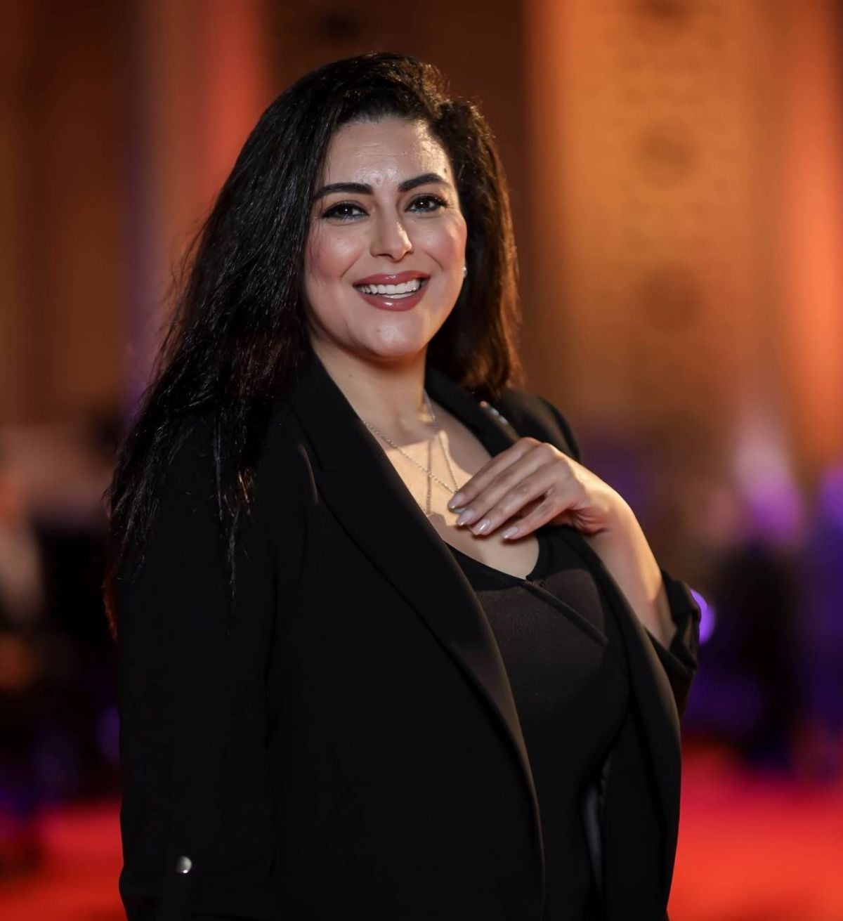 نهى عابدين تكشف حقيقة محاولتها الانتحار وسبب عدم زواجها (فيديو)