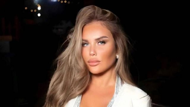 تهديد نيكول سابا بسبب ياسمين عبد العزيز... وهي تتفاعل (فيديو) تهديد نيكول سابا بسبب ياسمين عبد العزيز... وهي تتفاعل (فيديو)