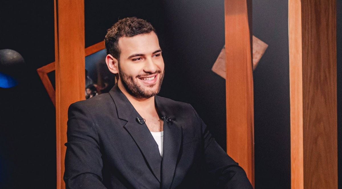 تعليق قاسٍ من مسلم على قرار توقيفه