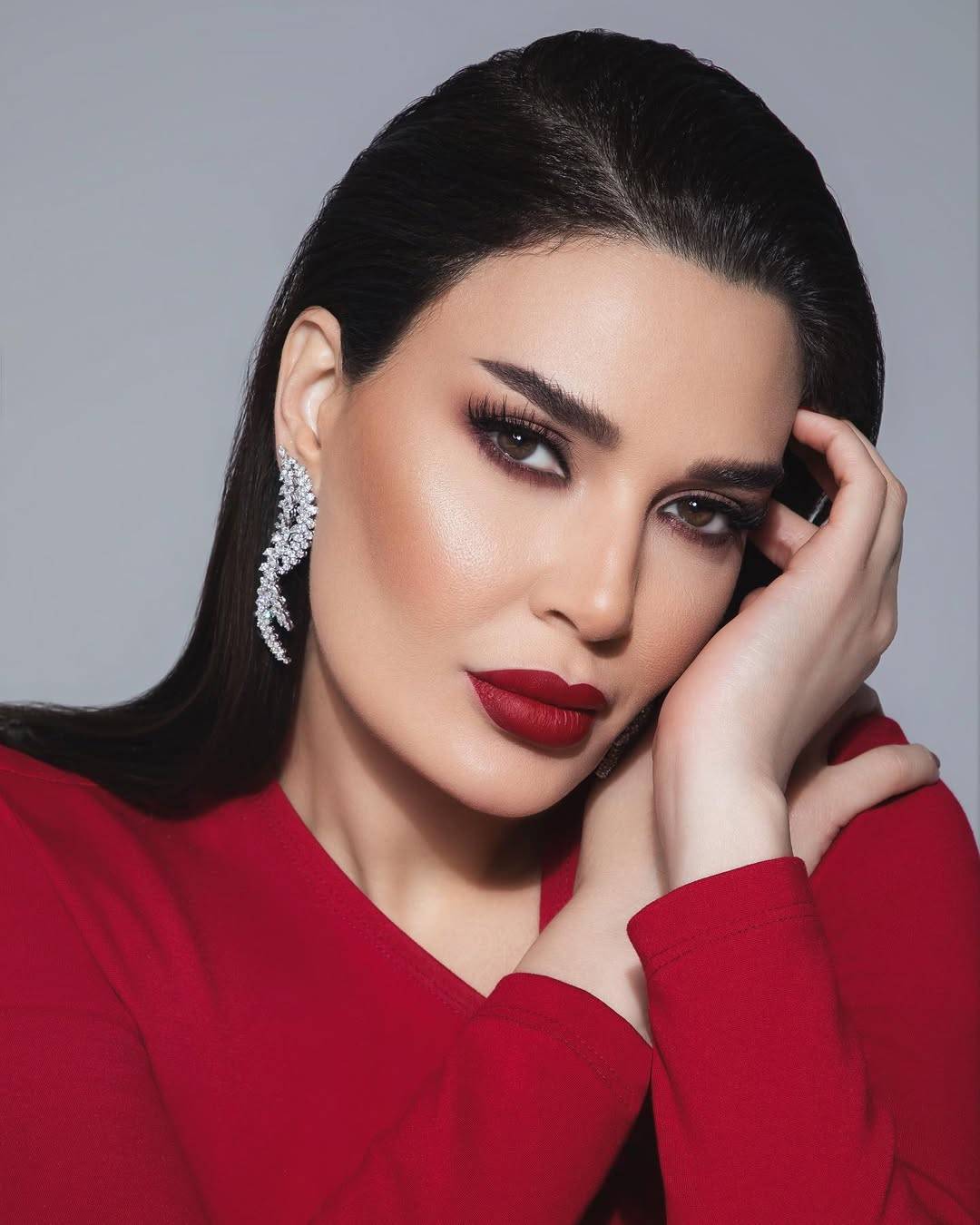 اعترافات جريئة للمرة الأولى بين سيرين عبد النور وطفليها (فيديو)