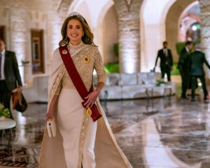 تيجان الملكة رانيا: جواهر تعكس التراث الملكي
