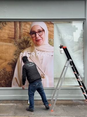 علامة أزياء تُحدث ضجة بسبب إعلان ترويجي جريء (فيديو)