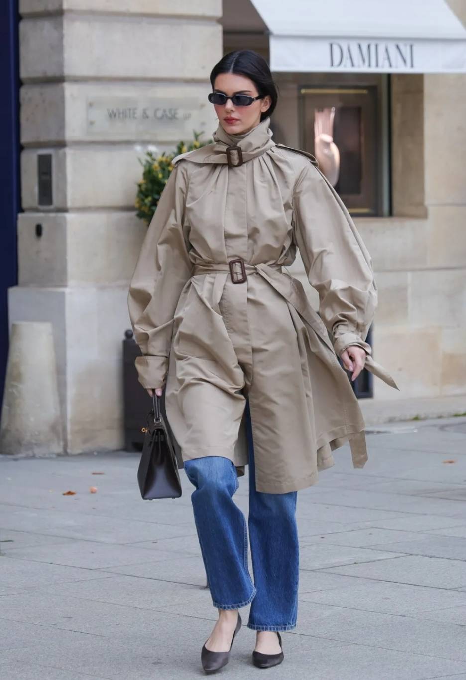 تألّقي بأسلوب كيندال جينر الكاجوال الأنيق