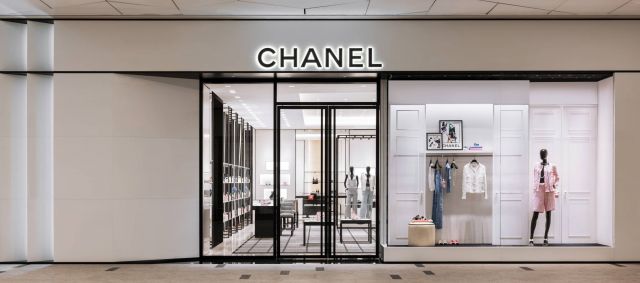 CHANEL تفتتح متجرين في Solitaire الرياض
