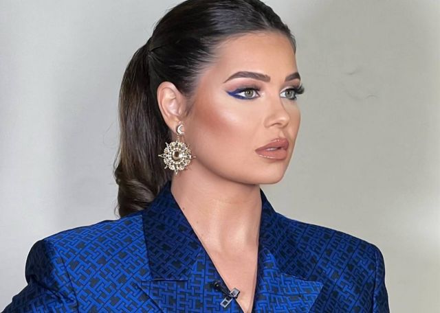 يسرا اللوزي-15