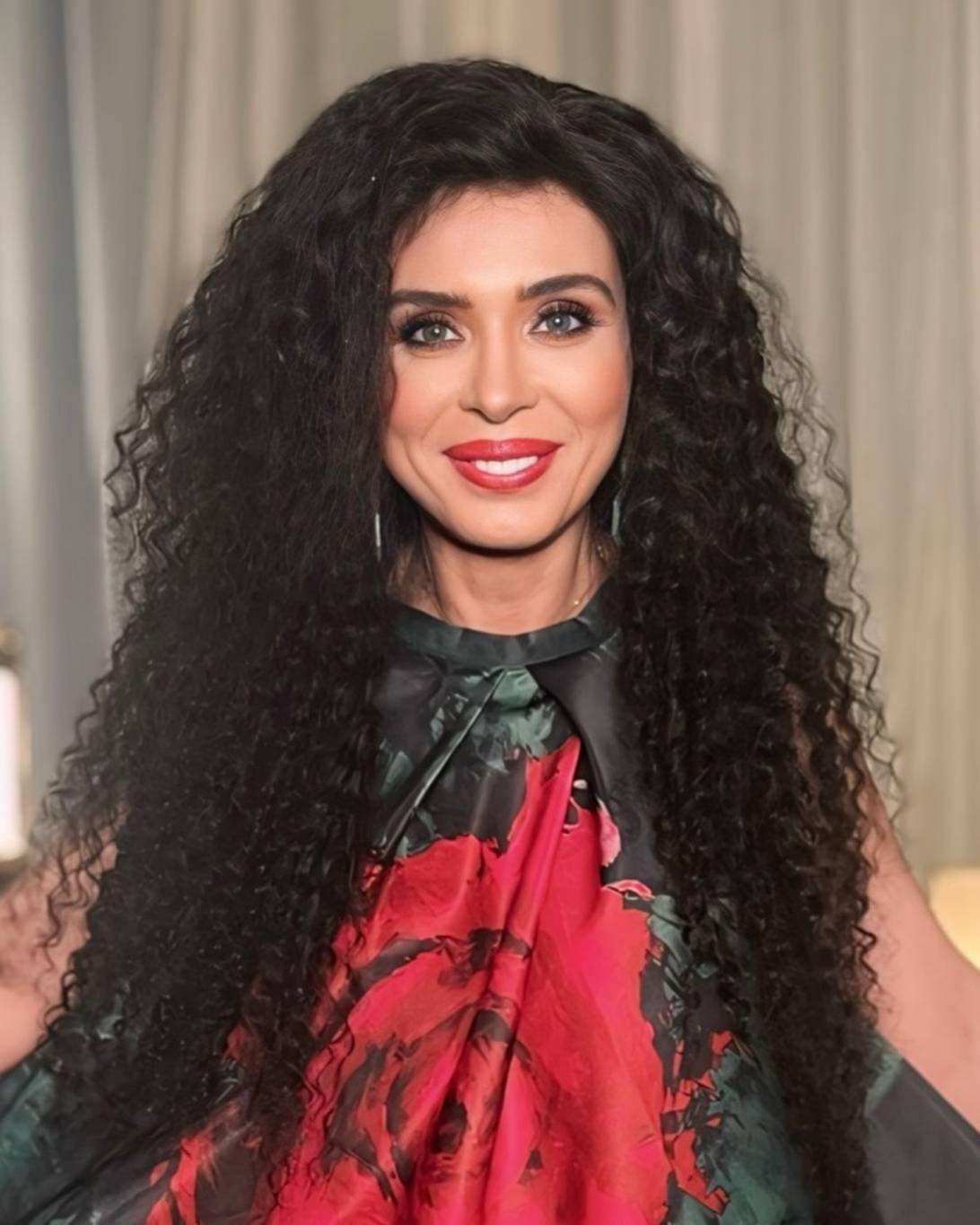 الراقصة دينا تثير الجدل برأيها حول لقب 