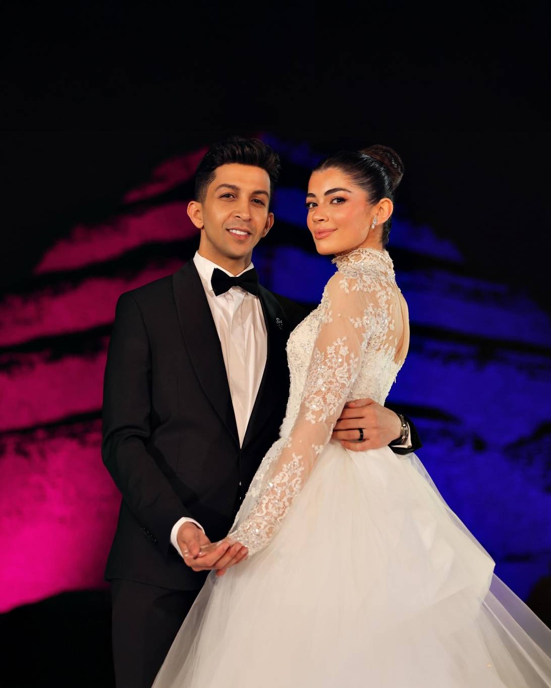 هشام جمال يكشف عن مفاجأة حصلت ليلة زفافه (فيديو)