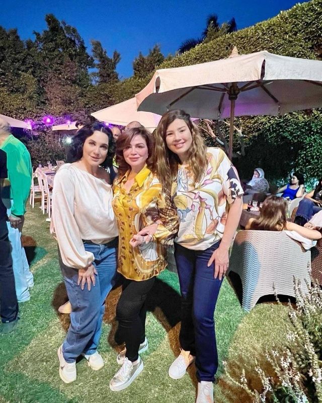 إلهام شاهين وسولاف فواخرجي ورانيا فريد شوقي