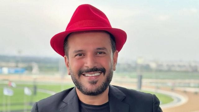 فنان خليجي يكشف أسراراً ويهدّد المتاجرين باسم صبحي عطري (فيديو)