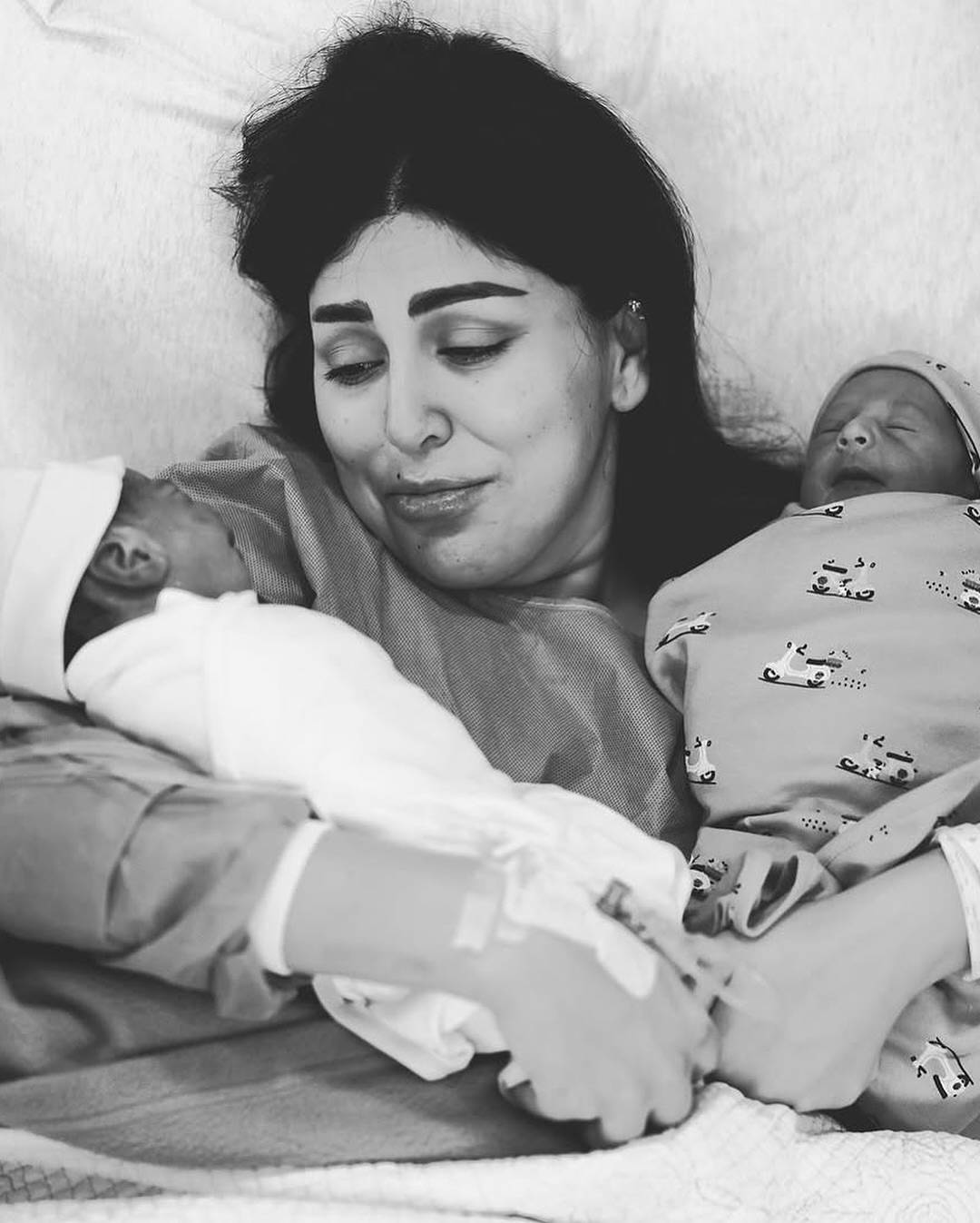 دانة الطويرش تضع توأماً... شاهدوا الصور الأولى من المستشفى