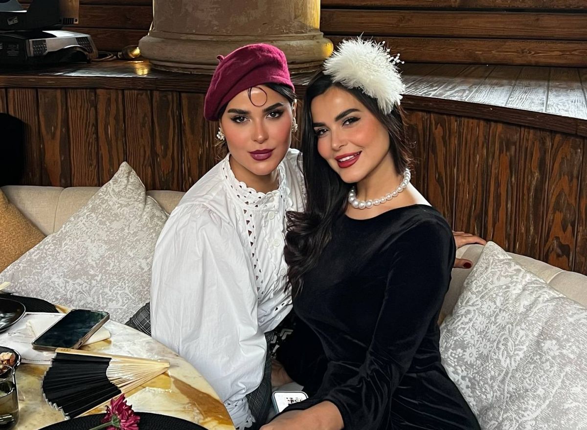 التوأم رانيا ونورهان منصور تكشفان مفاجأة عن علاقتهما (فيديو)